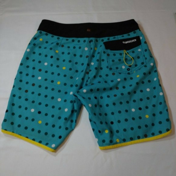 Quicksilver poka dot women's board shorts Size 31 Aqua colour - Picture 2 of 10
